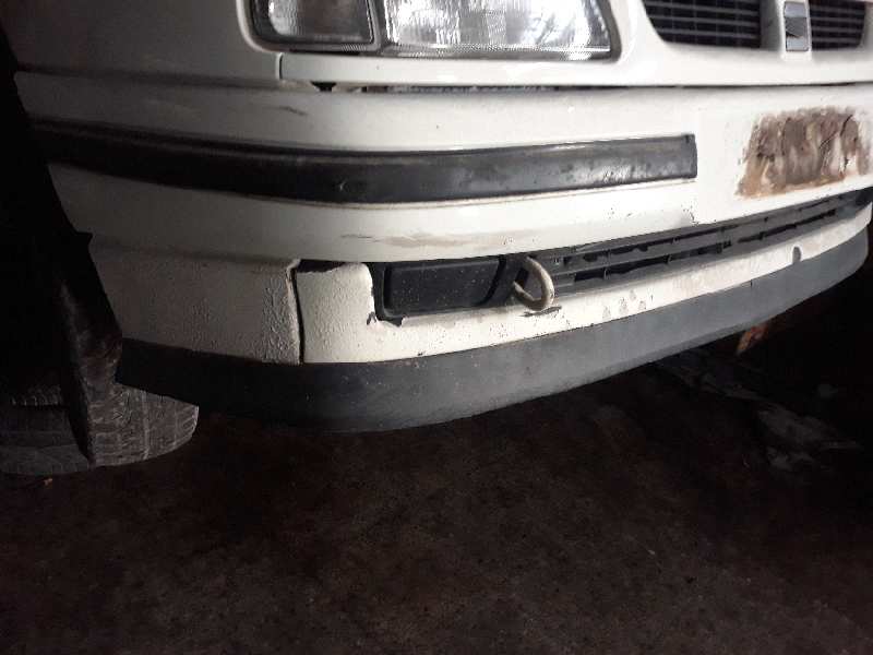 PARAGOLPES DELANTERO