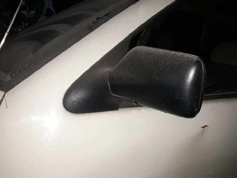 RETROVISOR IZQUIERDO