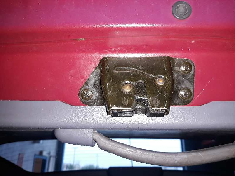 CERRADURA MALETERO - PORTON