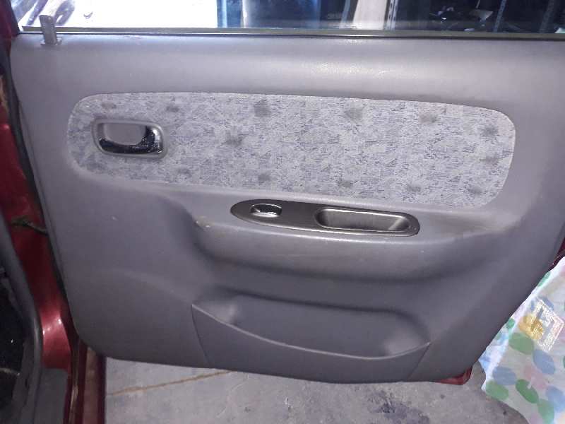 GUARNECIDO PUERTA TRASERA DERECHA