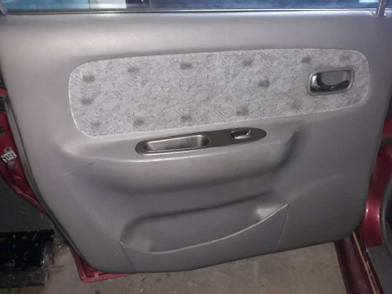 GUARNECIDO PUERTA TRASERA IZQUIERDA