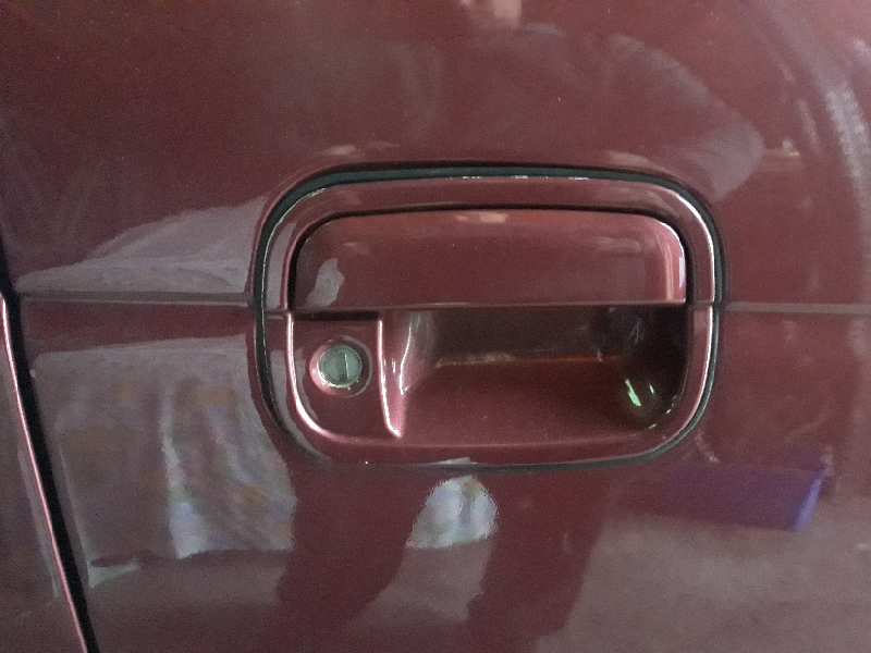 MANETA EXTERIOR DELANTERA DERECHA