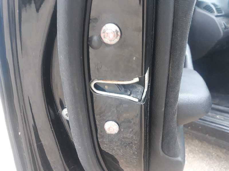 CERRADURA PUERTA DELANTERA IZQUIERDA 