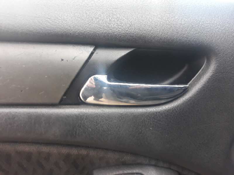 MANETA INTERIOR DELANTERA IZQUIERDA