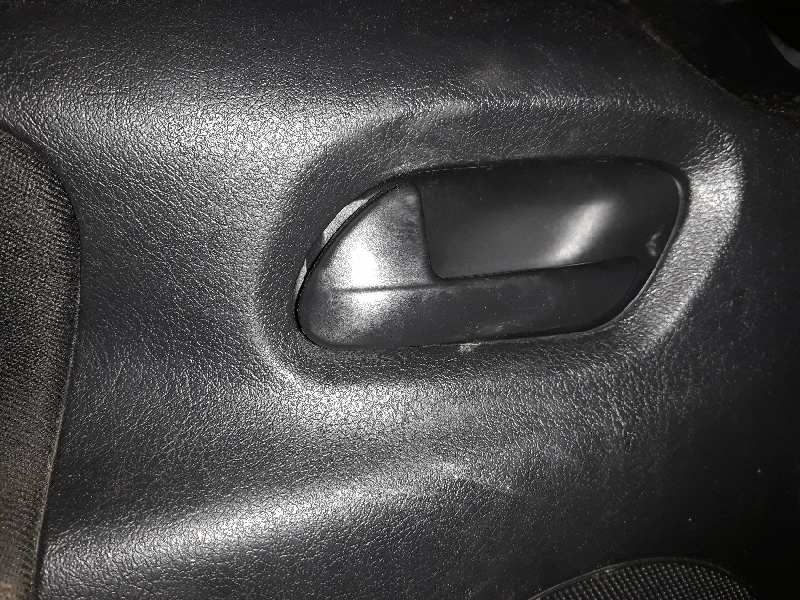 MANETA INTERIOR DELANTERA IZQUIERDA