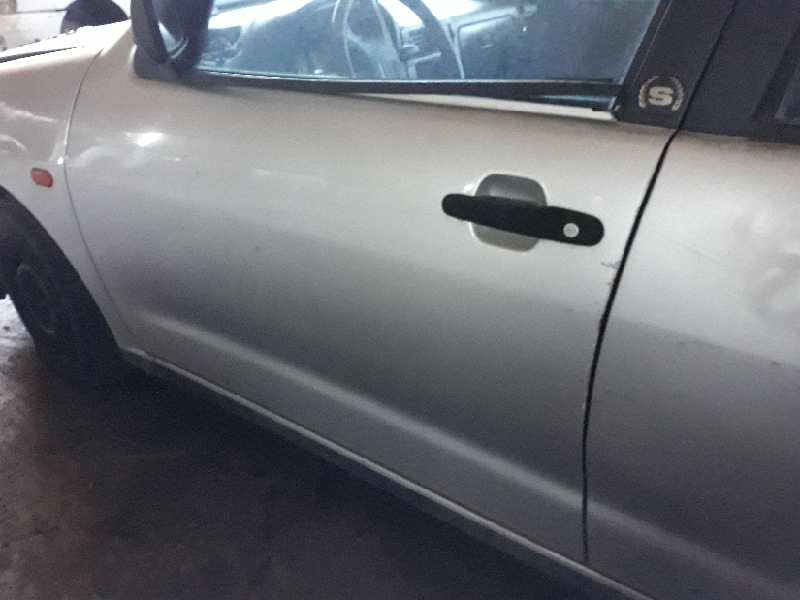 PUERTA DELANTERA IZQUIERDA