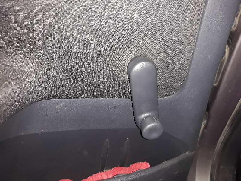 ELEVALUNAS TRASERO IZQUIERDO