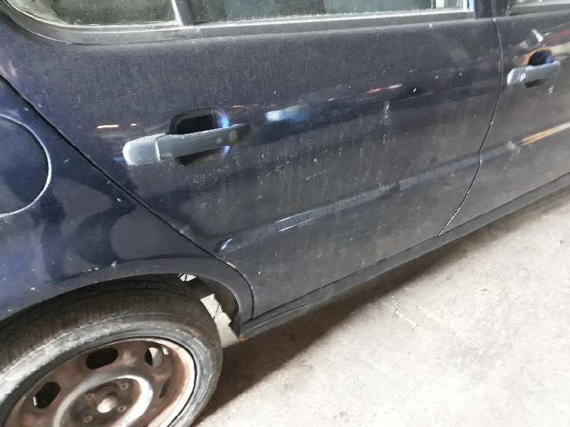 PUERTA TRASERA DERECHA