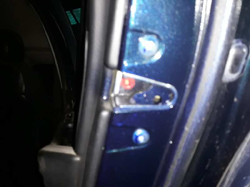 CERRADURA PUERTA TRASERA DERECHA 