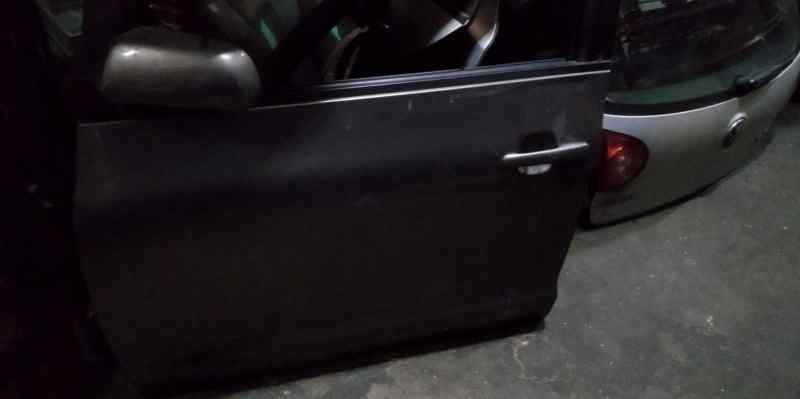 PUERTA DELANTERA IZQUIERDA