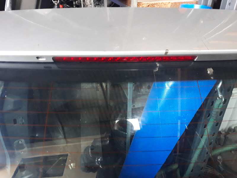 LUZ CENTRAL DE FRENO