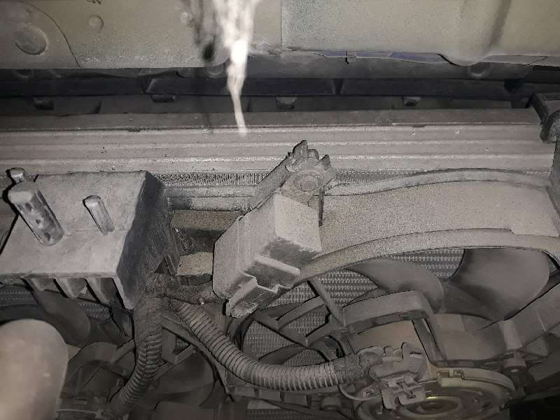 CONDENSADOR / RADIADOR  AIRE ACONDICIONADO