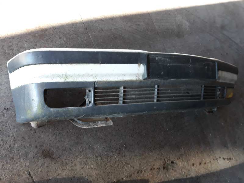 PARAGOLPES DELANTERO