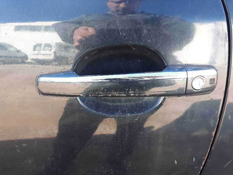 MANETA EXTERIOR DELANTERA IZQUIERDA