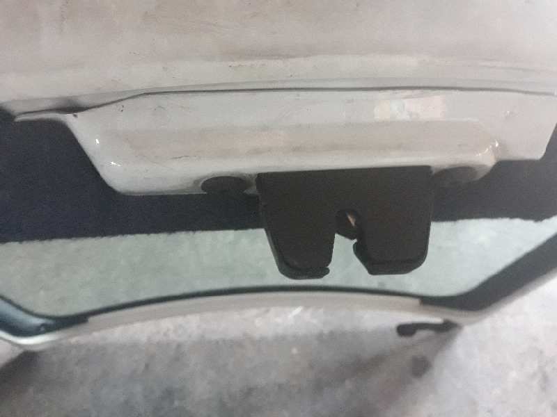 CERRADURA MALETERO / PORTON