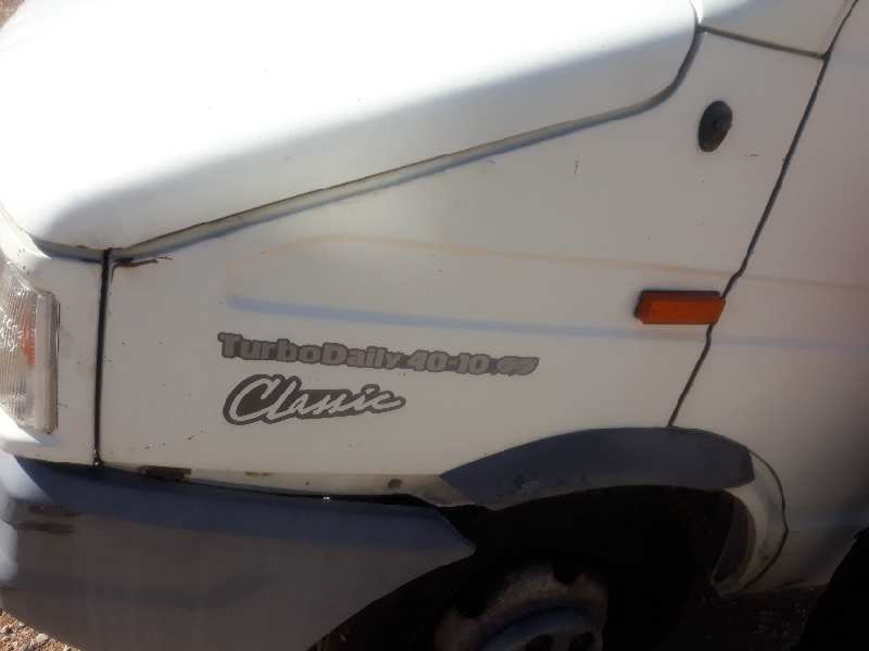 ALETA DELANTERA IZQUIERDA