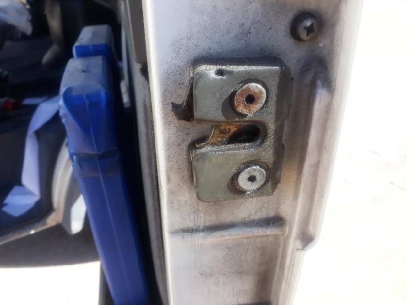 CERRADURA PUERTA DELANTERA DERECHA