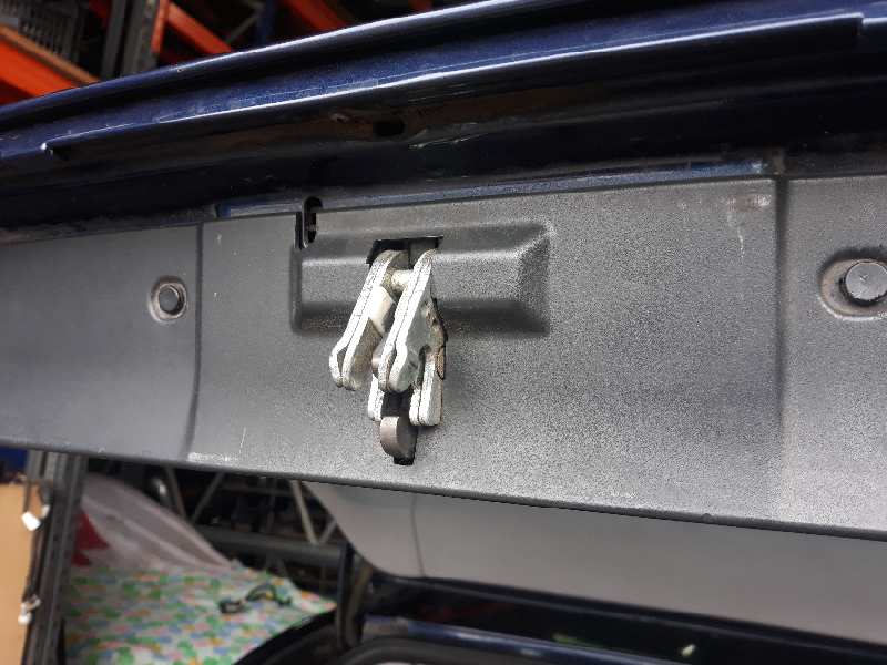 CERRADURA MALETERO / PORTON