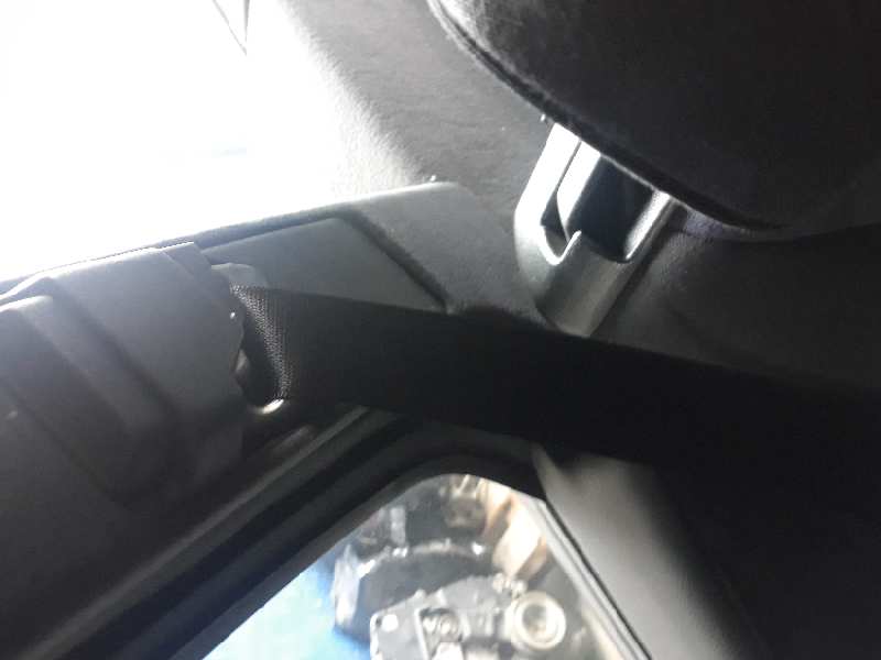 CINTURON SEGURIDAD TRASERO DERECHO