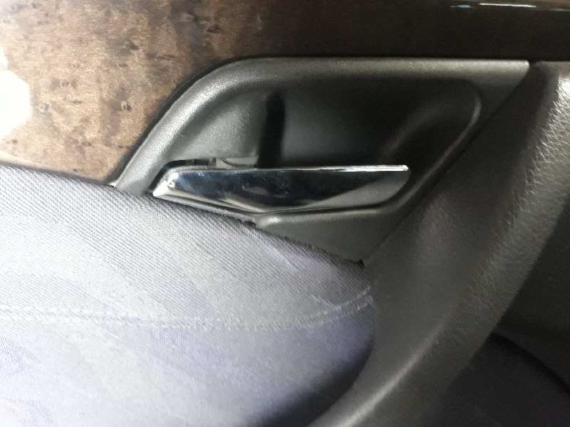 MANETA INTERIOR DELANTERA IZQUIERDA