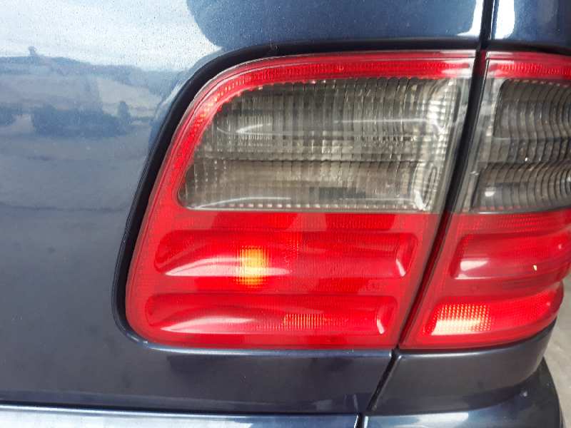 PILOTO TRASERO DERECHO