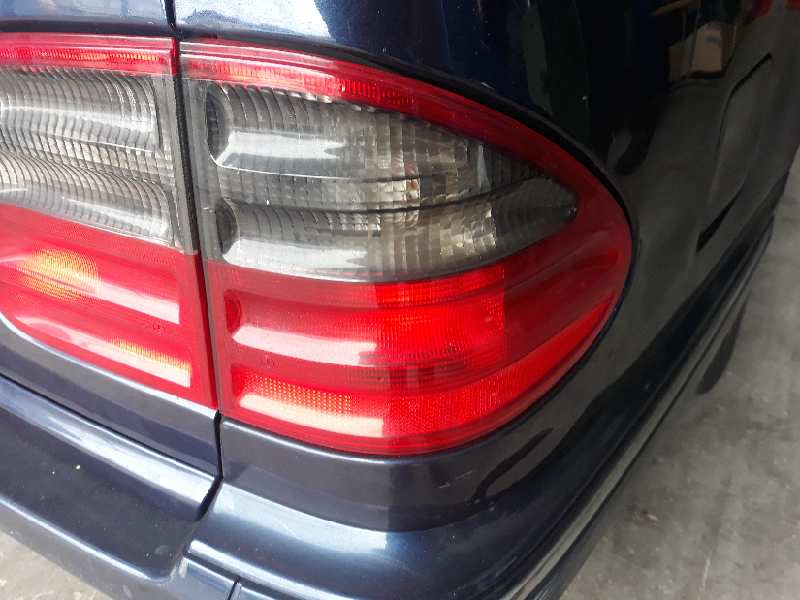 PILOTO TRASERO DERECHO