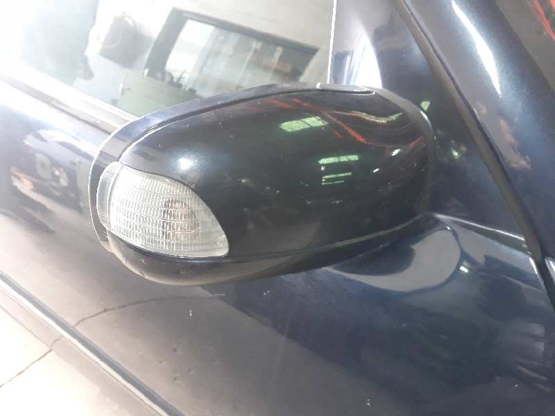 RETROVISOR DERECHO