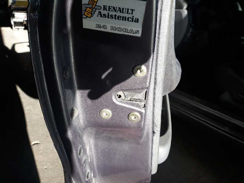 CERRADURA PUERTA DELANTERA IZQUIERDA 