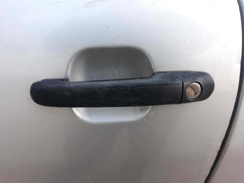 MANETA EXTERIOR DELANTERA IZQUIERDA