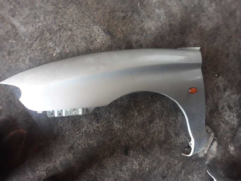 ALETA DELANTERA IZQUIERDA