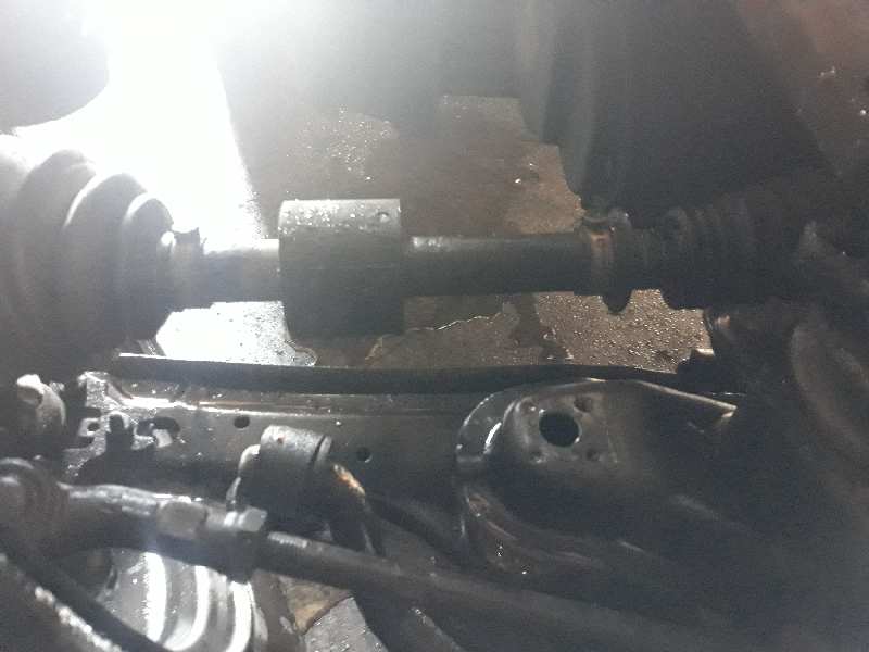 TRANSMISION DELANTERA IZQUIERDA