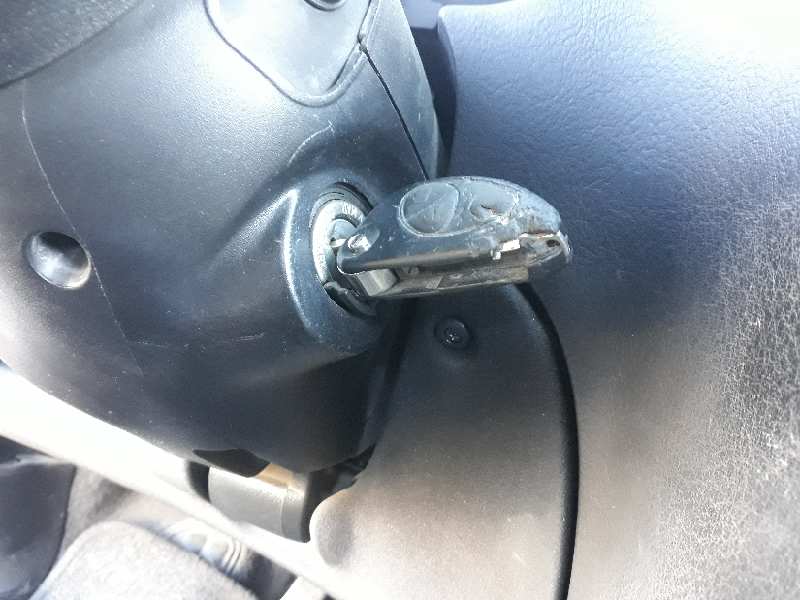 CONMUTADOR DE ARRANQUE