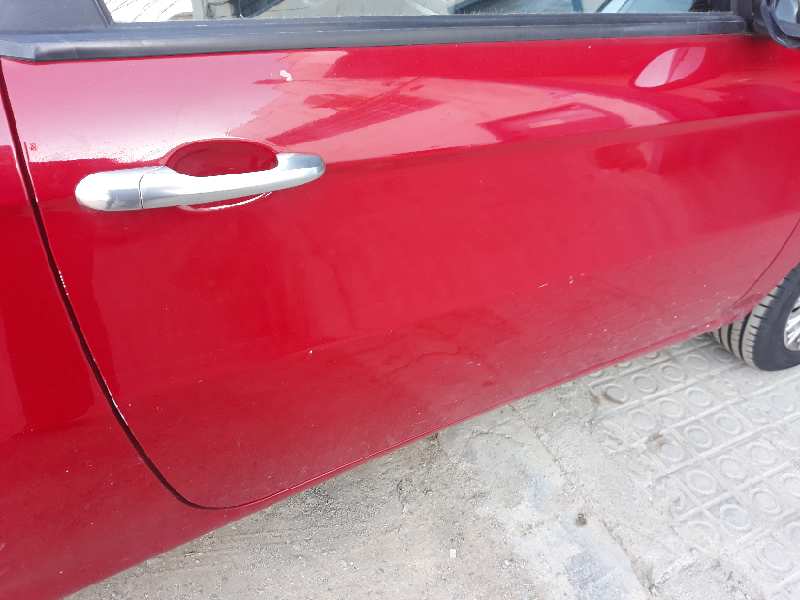 PUERTA DELANTERA DERECHA