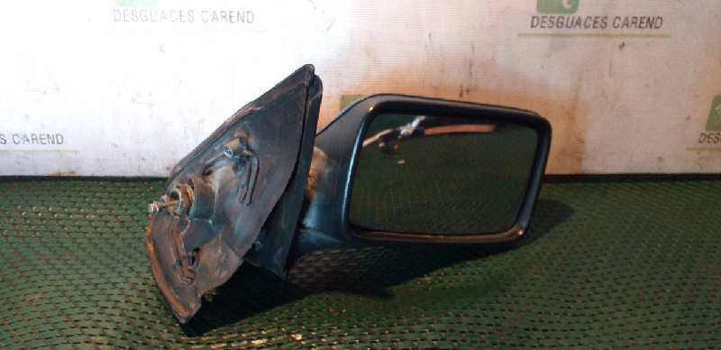 RETROVISOR DERECHO