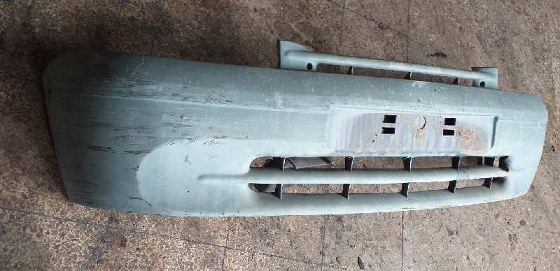 PARAGOLPES DELANTERO