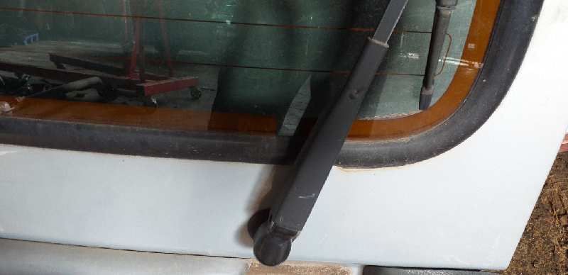 BRAZO LIMPIA TRASERO