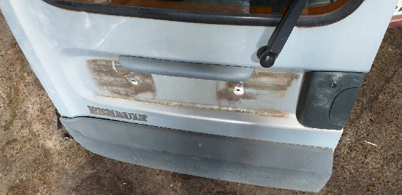 PUERTA TRASERA IZQUIERDA