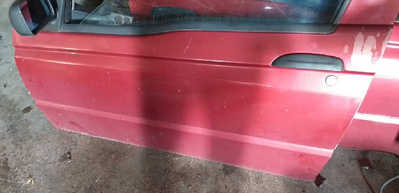 PUERTA DELANTERA IZQUIERDA