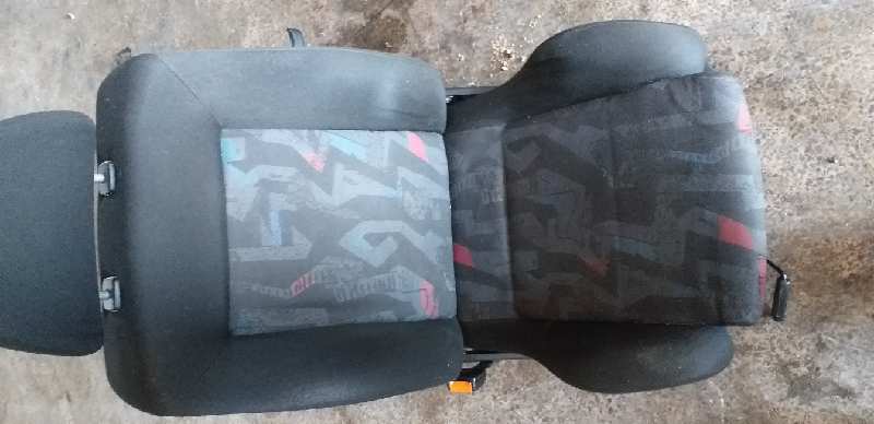 ASIENTO DELANTERO DERECHO