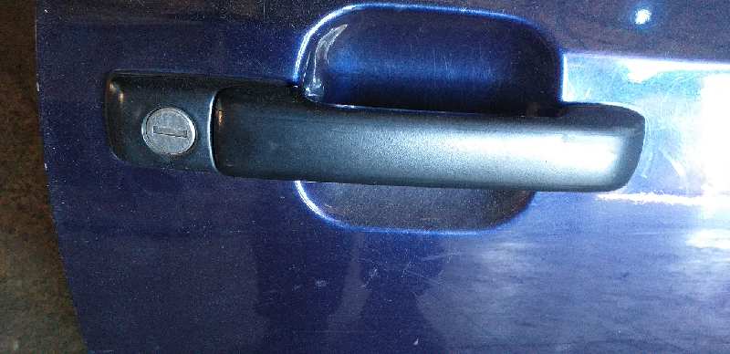 MANETA EXTERIOR DELANTERA DERECHA