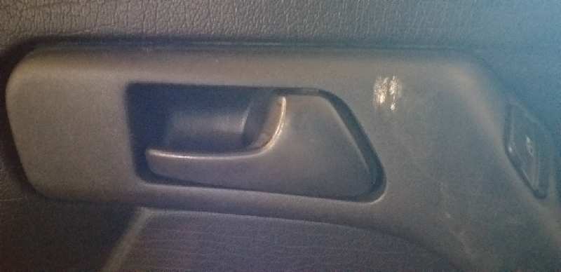 MANETA INTERIOR DELANTERA DERECHA