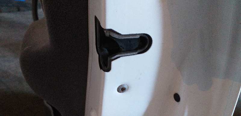 CERRADURA PUERTA DELANTERA DERECHA