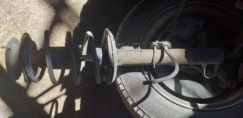 AMORTIGUADOR DELANTERO DERECHO