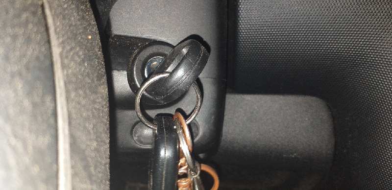 CONMUTADOR DE ARRANQUE