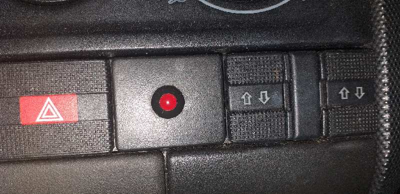 MANDO ELEVALUNAS TRASERO DERECHO