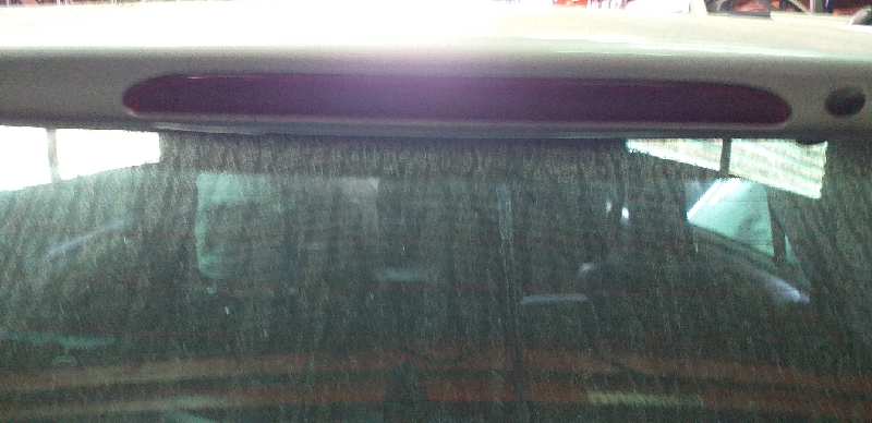 LUZ CENTRAL DE FRENO