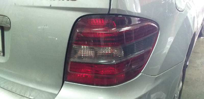 PILOTO TRASERO DERECHO