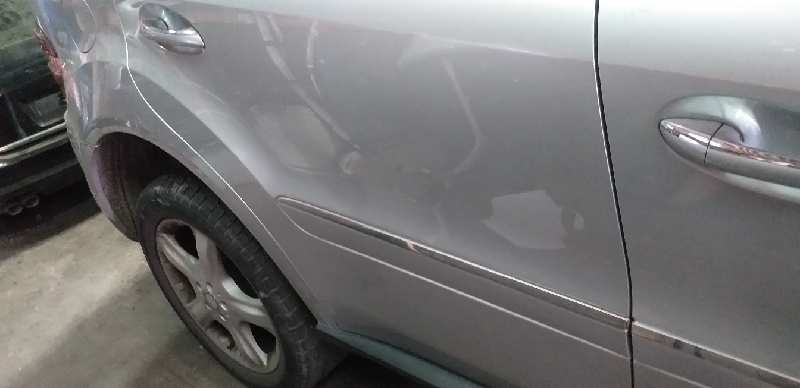 PUERTA TRASERA DERECHA