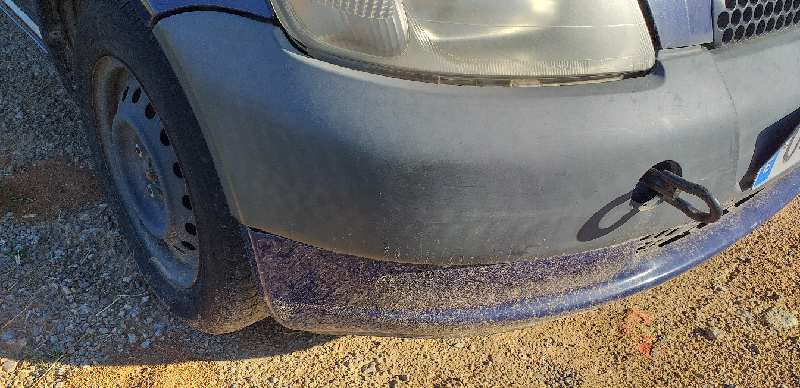 PARAGOLPES DELANTERO