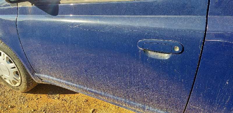 PUERTA DELANTERA IZQUIERDA